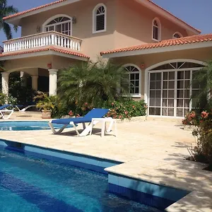 villa-sosua-hispaniola-residencial.comcaribbean.com/