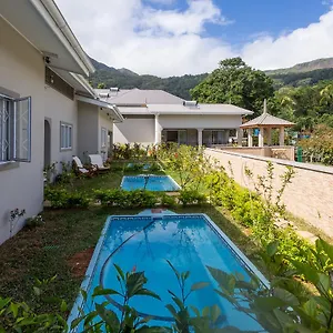 Beau Vallon Chalet