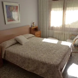 Ca La Tieta , Campdevánol España